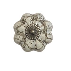 Silver Pumkin Knob Pull with Grey Marble Finish